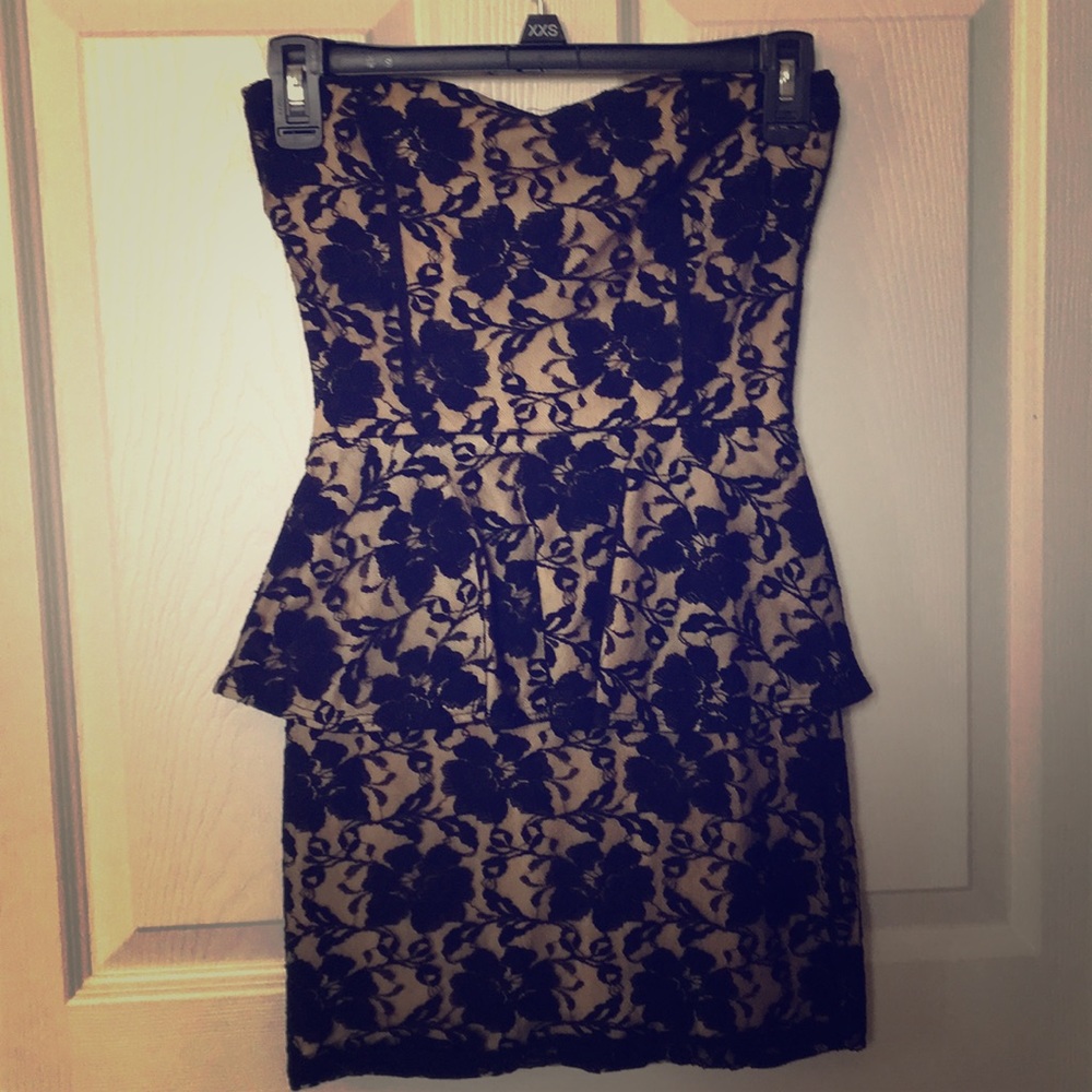 Strapless fancy dress